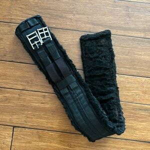 Dover Saddlery Dressage Girth 30”